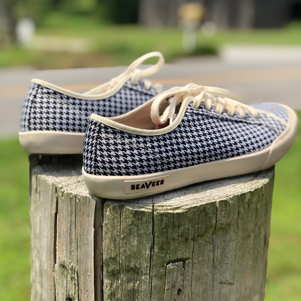 Seavees Monterey Printed Lace-Up Sneakers size 7.5